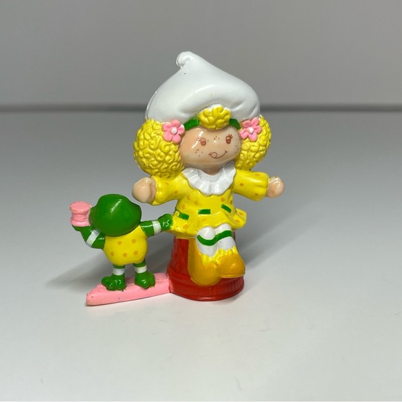 Kenner Other - Vintage Strawberry Shortcake Mini PVC Figure 80s Lemon Meringue Deluxe Frog